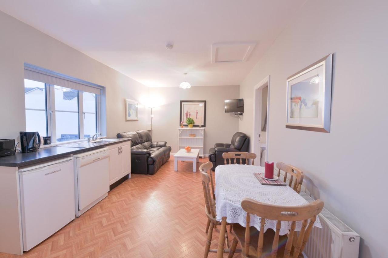 Ocean Breeze Apartment Lahinch Dış mekan fotoğraf